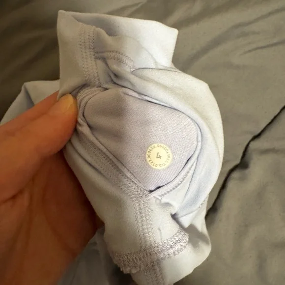 Lululemon Pastel Blue High-Rise Leggings - Picture 8 of 8